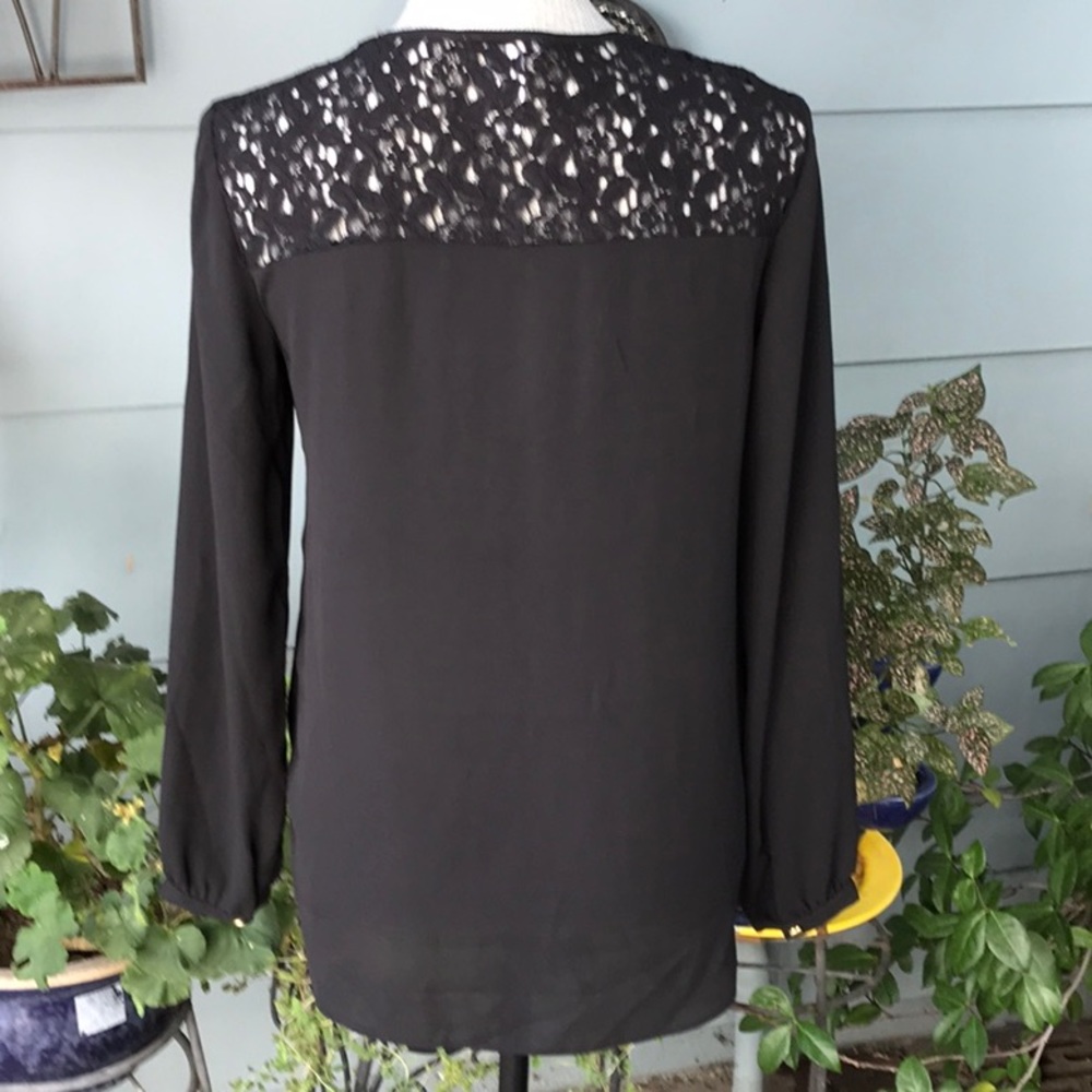 Blouse - Picture 6 of 6